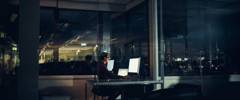 Accesso abusivo a sistemi informatici e violazione della corrispondenza: la parola alla Cassazione.
